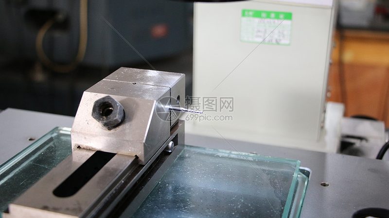 龙门加工中心液压系统：维护保养的五大关键点**